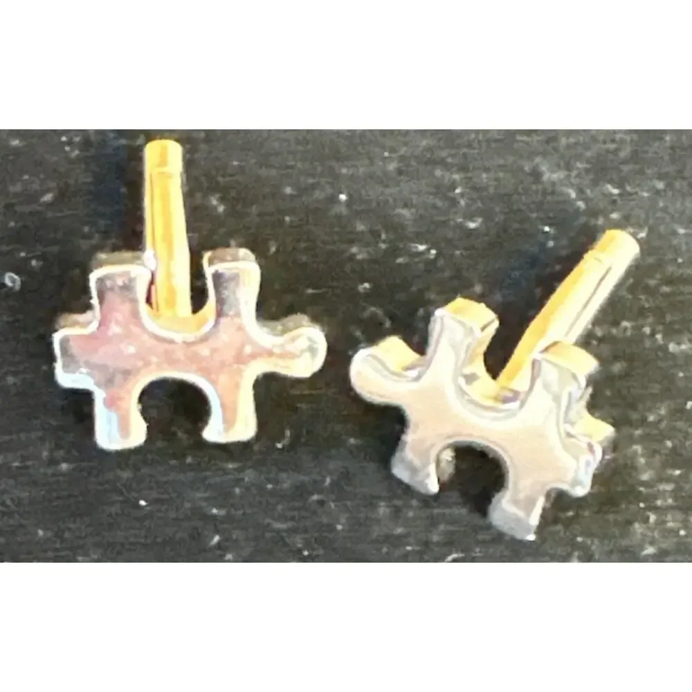N/A these silver